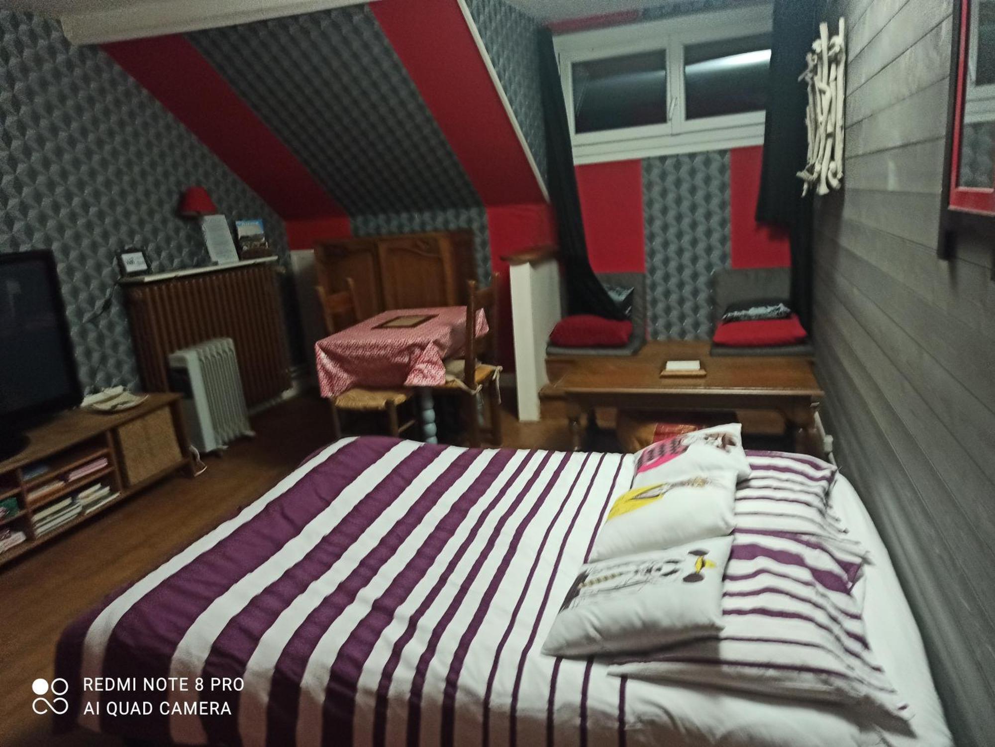 Petit Appartement 30M2, 3 Lits, 3 A 4 Pers Neuilly  Номер фото